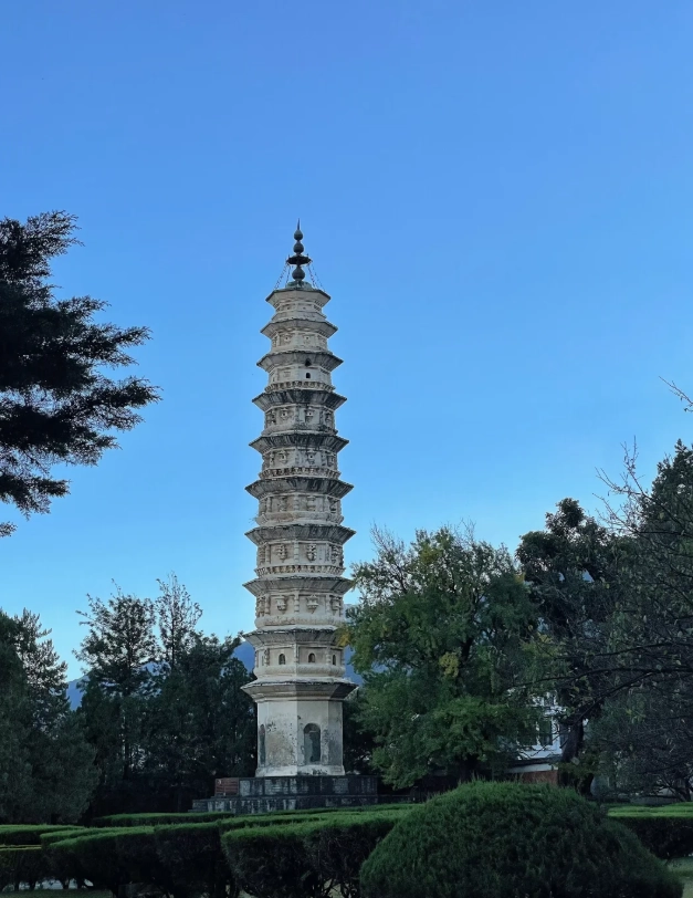 Three Pagodas ticket price