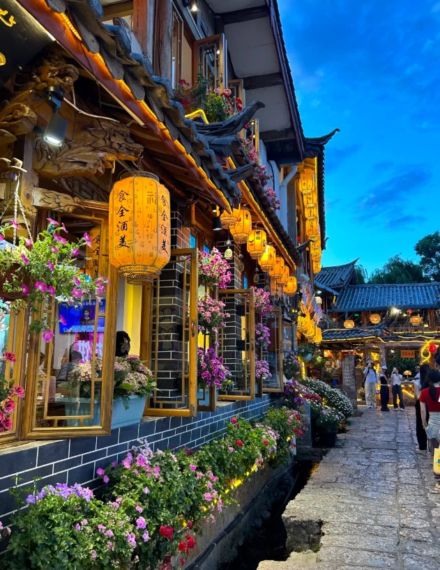Old Town of Lijiang Worth Visiting?: Insider Tips & Honest Review