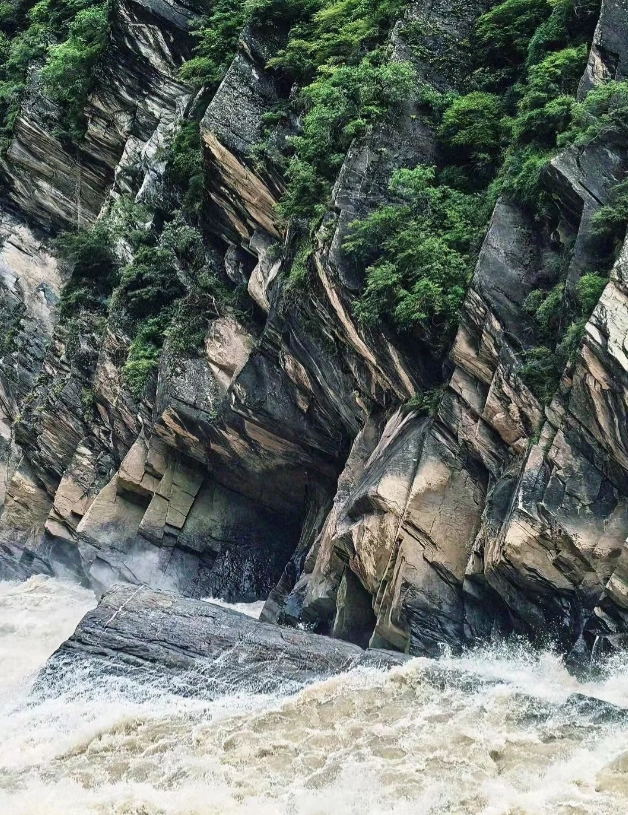 tiger leaping gorge weather