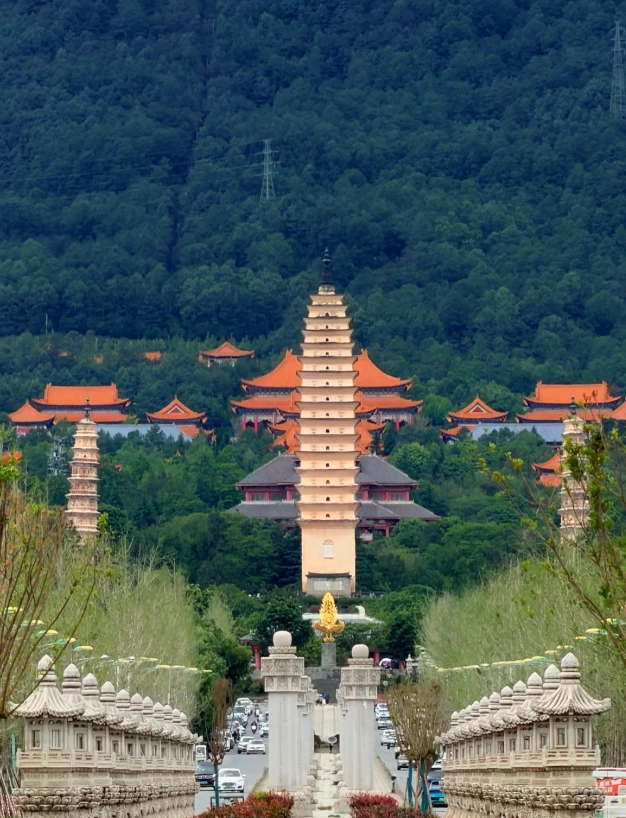 Chongsheng Temple Three-Pagoda visit time