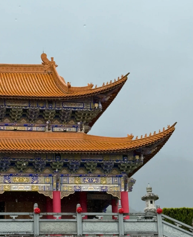 Three Pagodas Dali tips