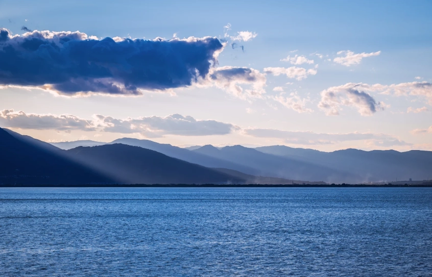 Erhai Lake attractions Erhai Lake attractions