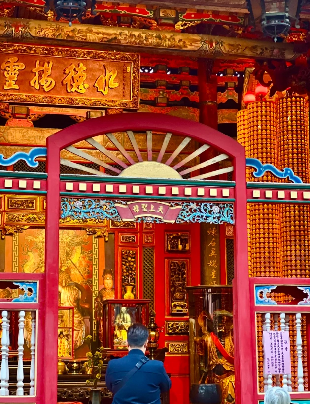 Travel photos of Taipei: longshan temple tour tips