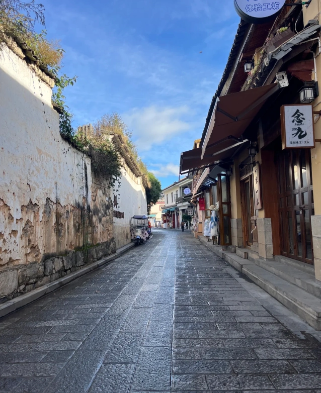 Xizhou Ancient Town attractions Xizhou Ancient Town attractions