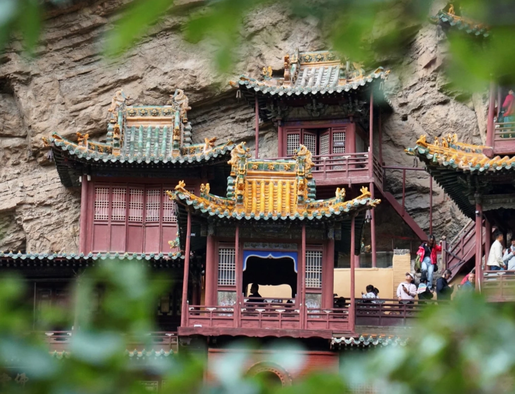 Hanging Temple crowd hours Hanging Temple crowd hours