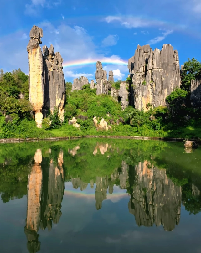 Stone Forest photo tour Stone Forest photo tour