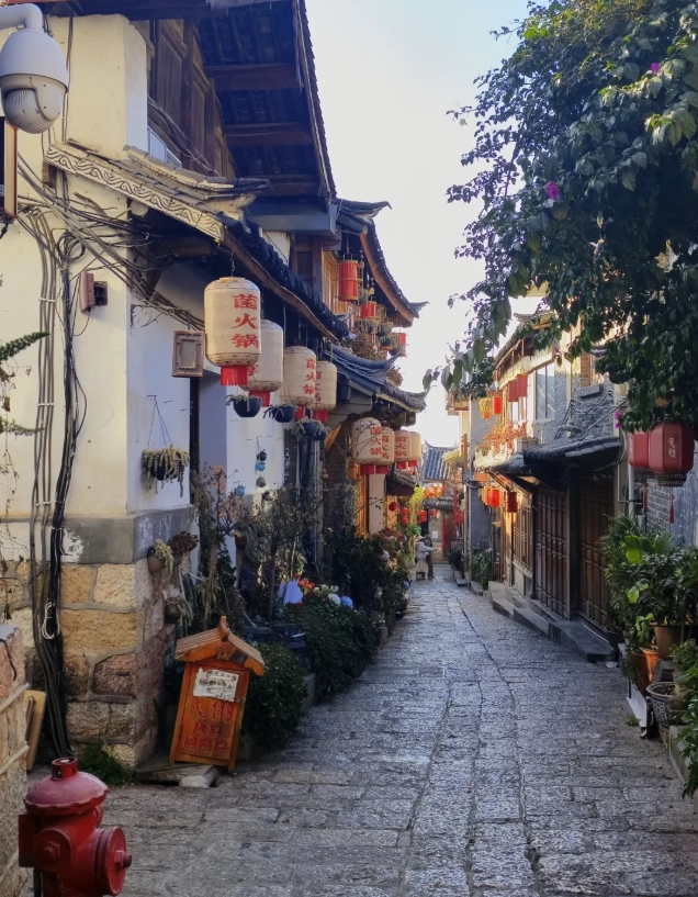 Lijiang Old Town travel guide Lijiang Old Town travel guide