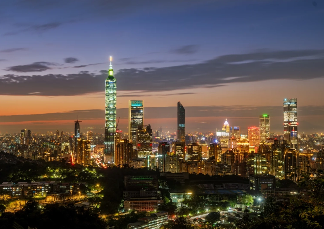 7 Days in Taipei: Avoid Crowds & Save Money with This Local Route