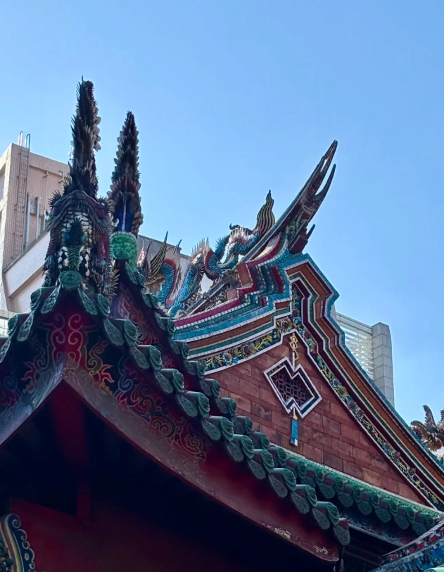 Longshan Temple prayer Longshan Temple prayer