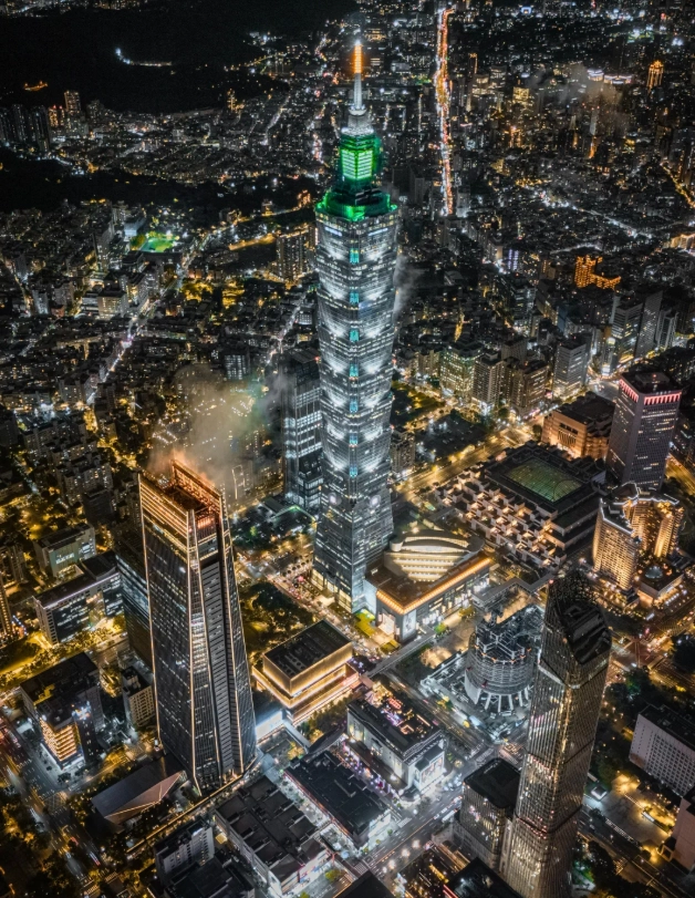 Taipei 101 observation deck tips