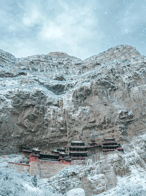 How Long to Spend at Hanging Temple: 2 Hours or Half Day?
