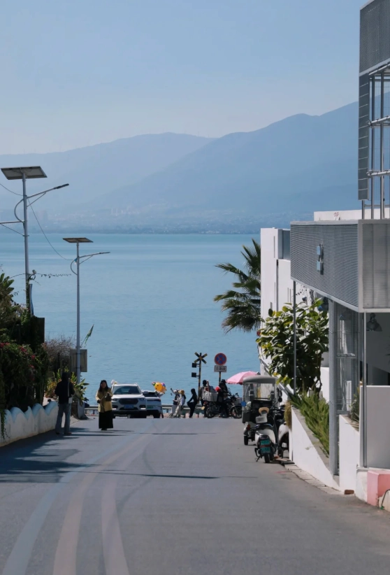 Erhai Lake cycling route