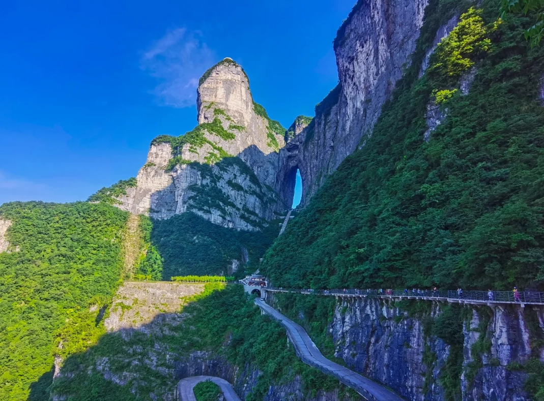best time to visit Tianmen Mountain best time to visit Tianmen Mountain