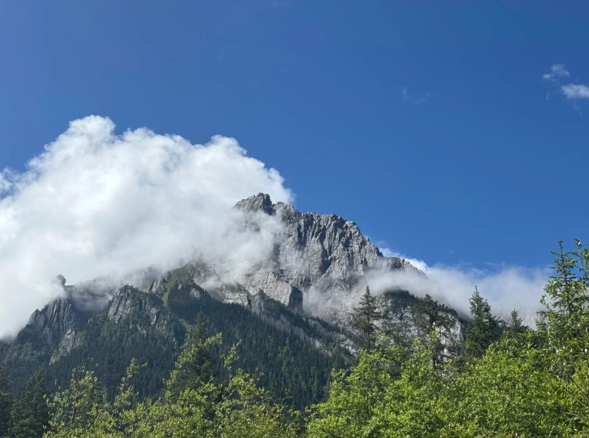 Jiuzhaigou National Park review Jiuzhaigou National Park review