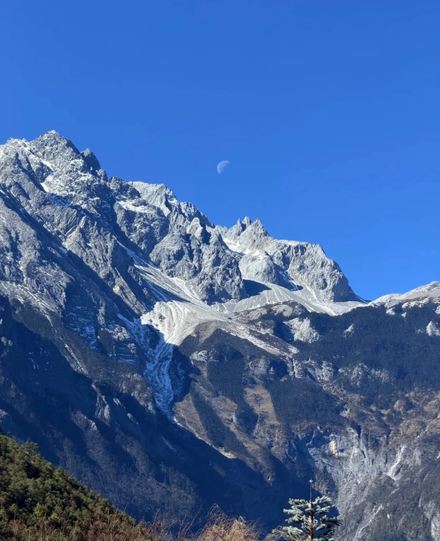 Jade Dragon Snow Mountain Jade Dragon Snow Mountain