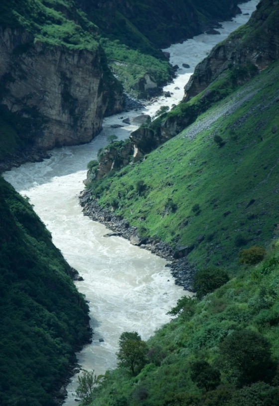 Tiger Leaping Gorge hiking time Tiger Leaping Gorge hiking time