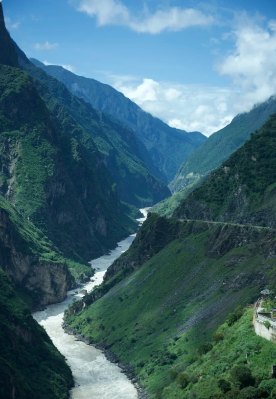 Tiger Leaping Gorge one day vs two days Tiger Leaping Gorge one day vs two days