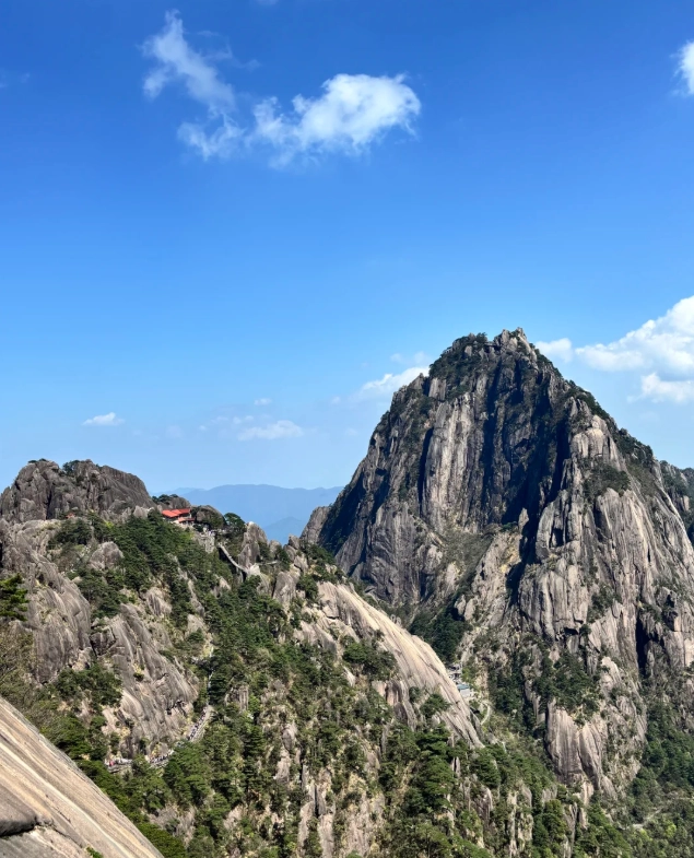 Huangshan hiking