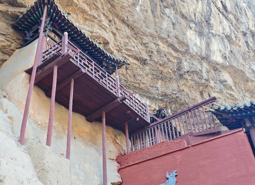 hanging temple from datong