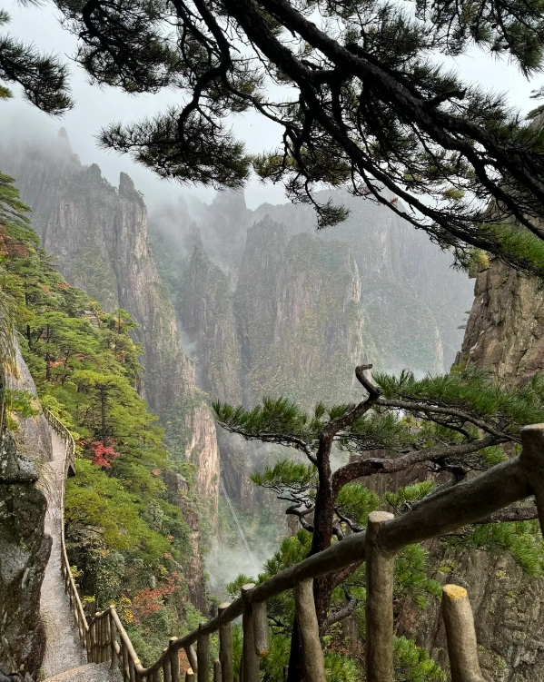 Yellow Mountain itinerary