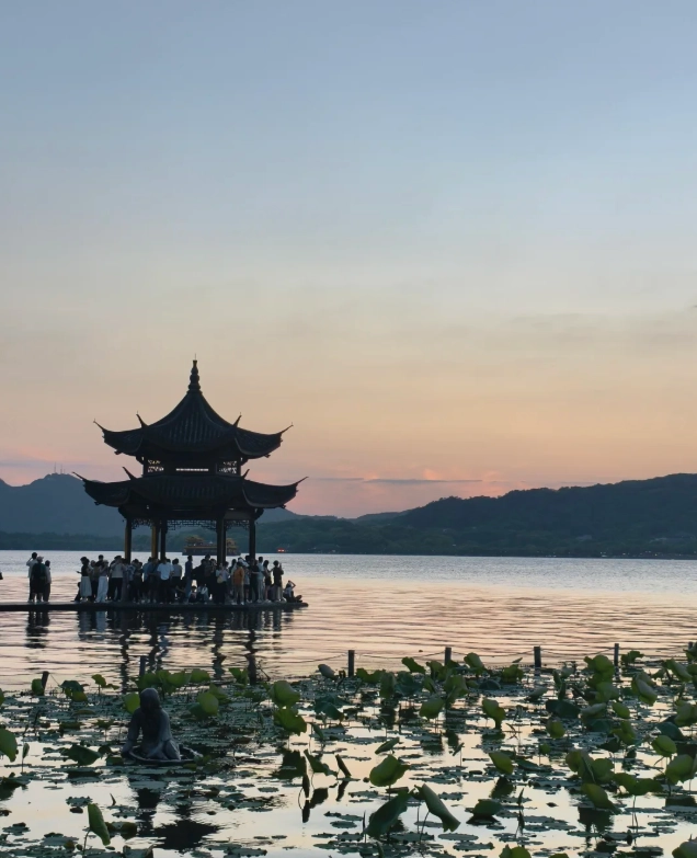 West Lake boat tickets West Lake boat tickets