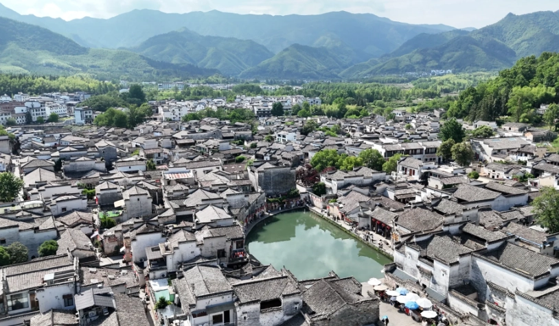 How Long to Spend at Hongcun Ancient Village: 3–4 Hours Is Enough