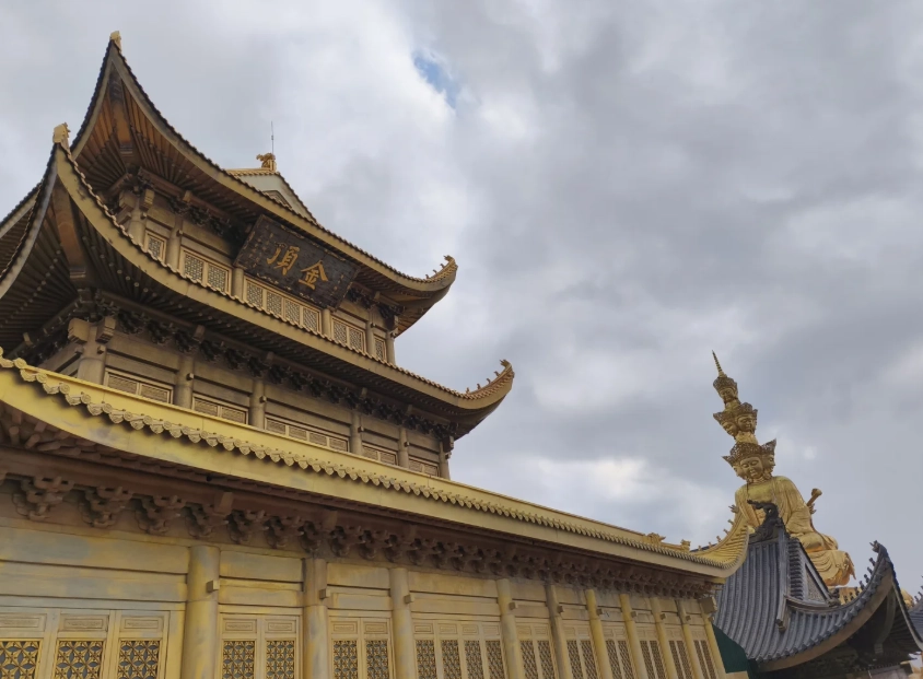 Mount Emei travel guide