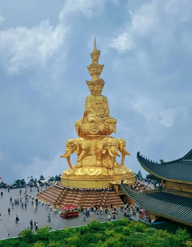visiting Mount Emei visiting Mount Emei