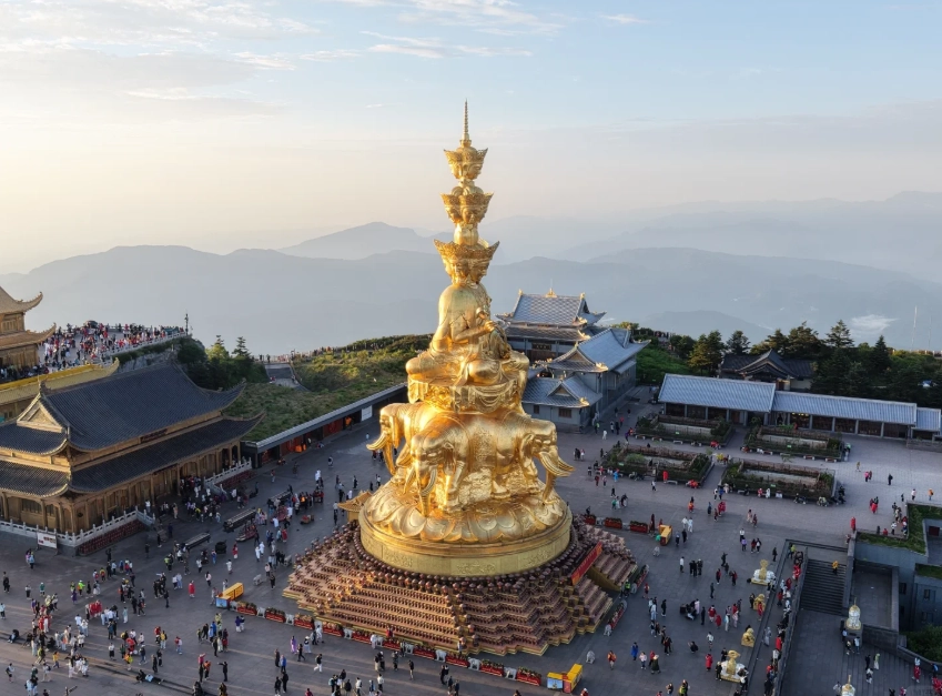 Leshan Day Trips: Skip Crowds & See the Giant Buddha Right