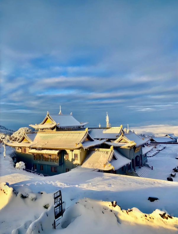 best time to visit Mount Emei best time to visit Mount Emei