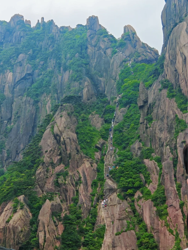 sleep on Yellow Mountain
