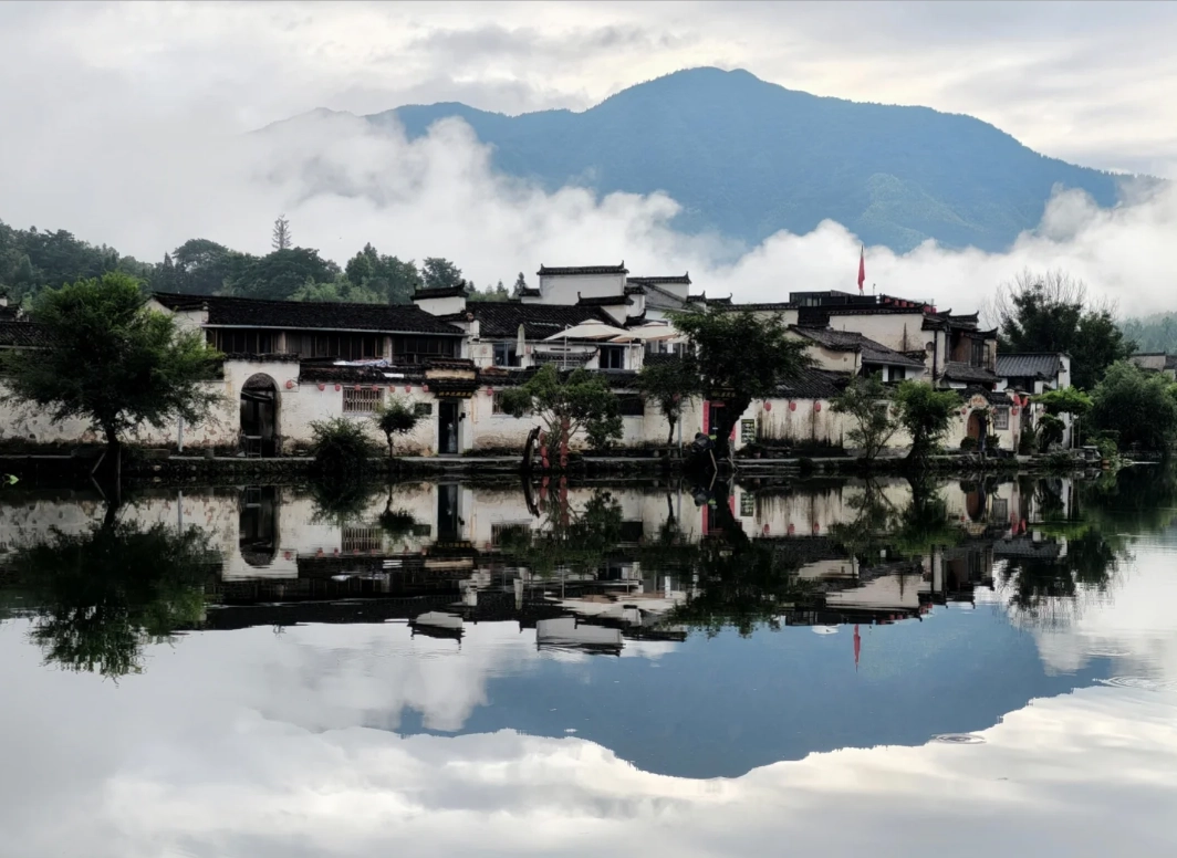 Hongcun walking route