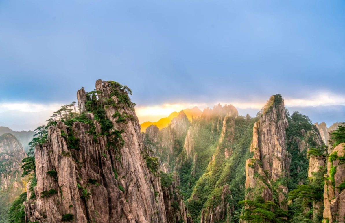 Yellow Mountain hiking routes Yellow Mountain hiking routes