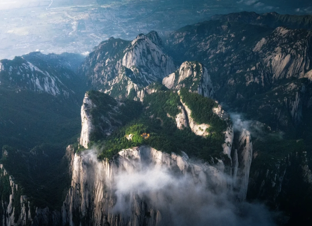 How Long to Spend at Mount Hua: Realistic Plan & Tips