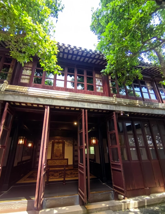 when to visit suzhou gardens