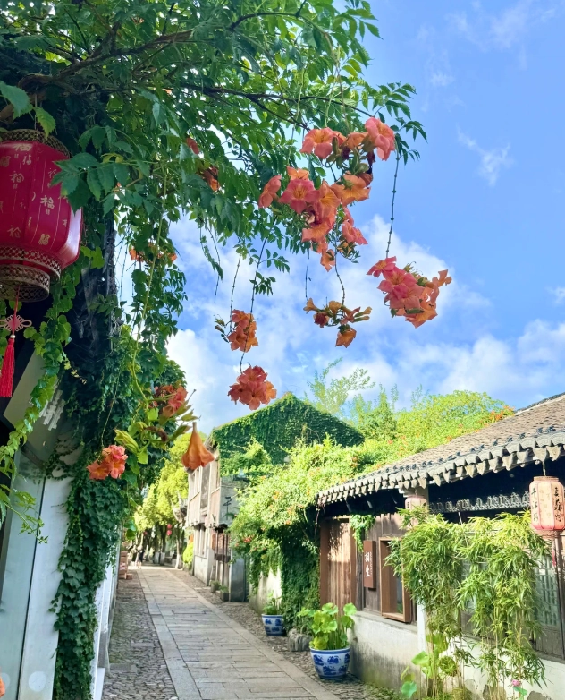 Suzhou ancient street Suzhou ancient street