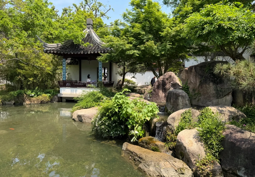 leaning pagoda Suzhou