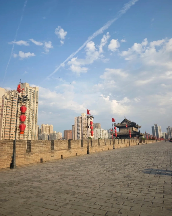 Xi'an City Wall sunrise photography Xi'an City Wall sunrise photography