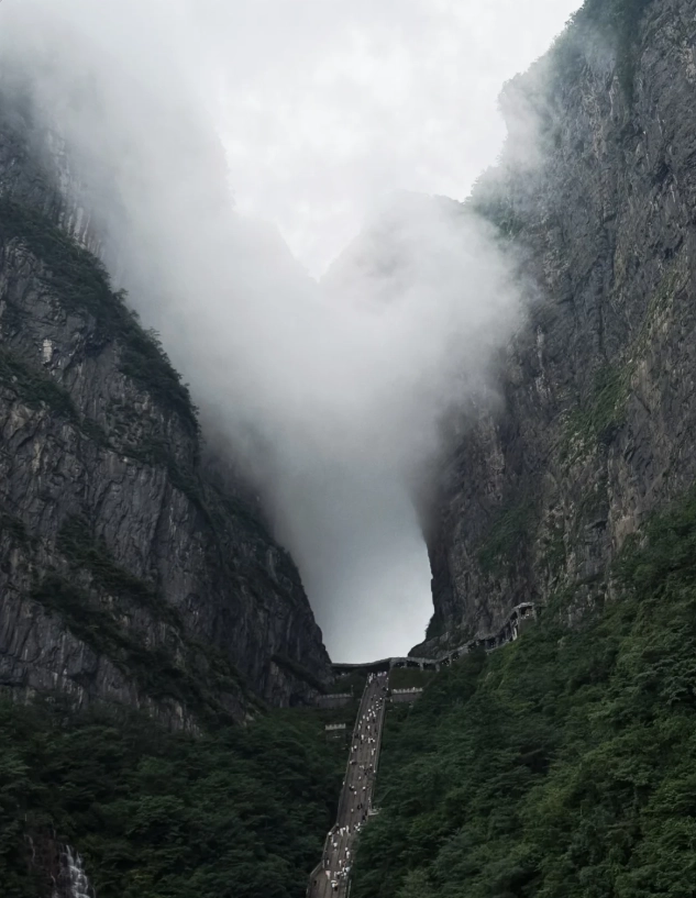 best time to visit Tianmen Mountain best time to visit Tianmen Mountain