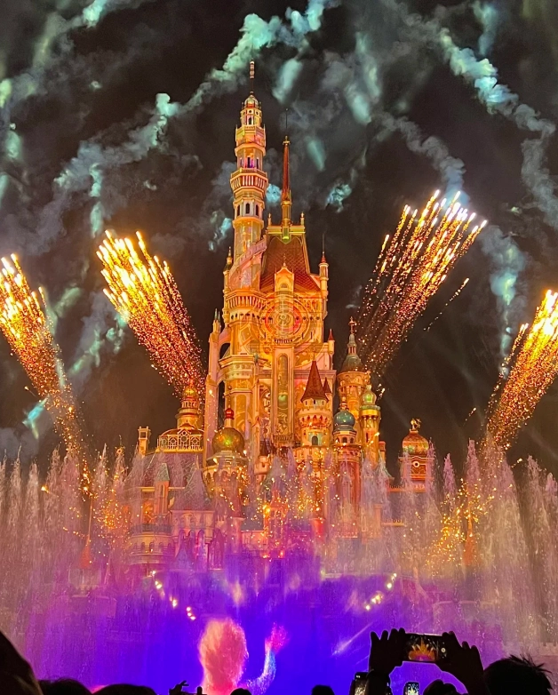 Hong Kong Disneyland admission cost