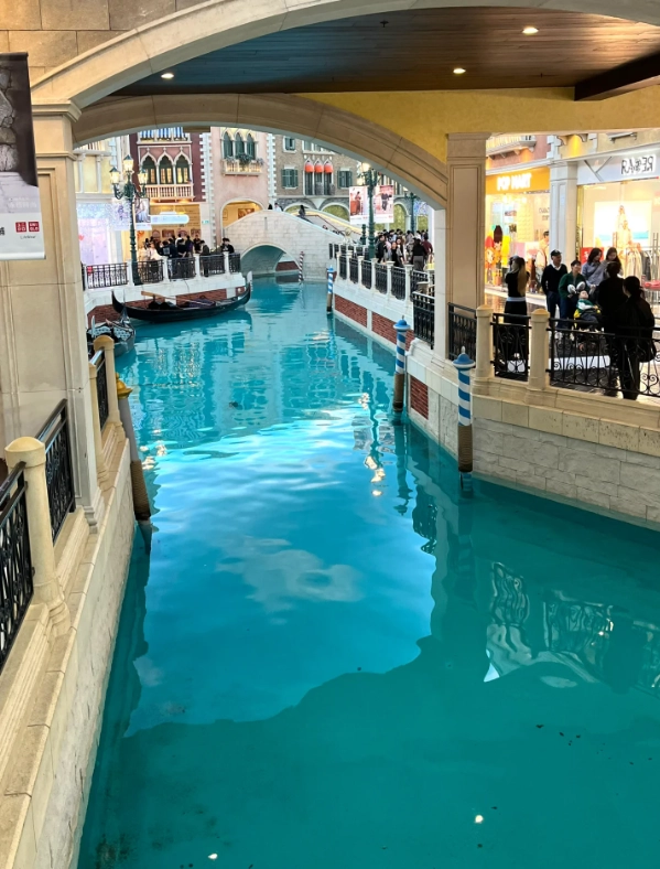 How to Get to The Venetian Macao from Ferry Terminal: Fast & Easy Ways