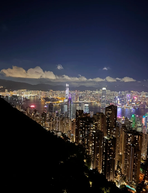 victoria peak night view