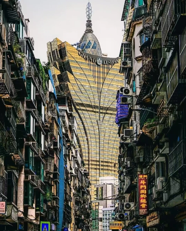 24 hours in Macau