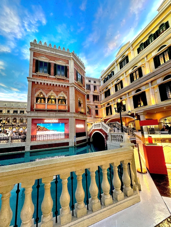 the venetian macao things to do