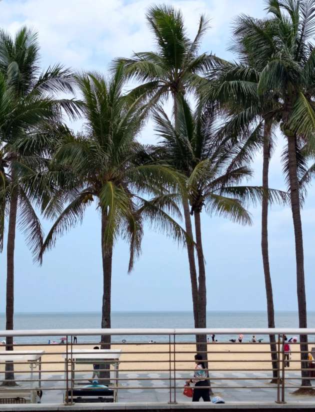 Holiday Beach Haikou itinerary