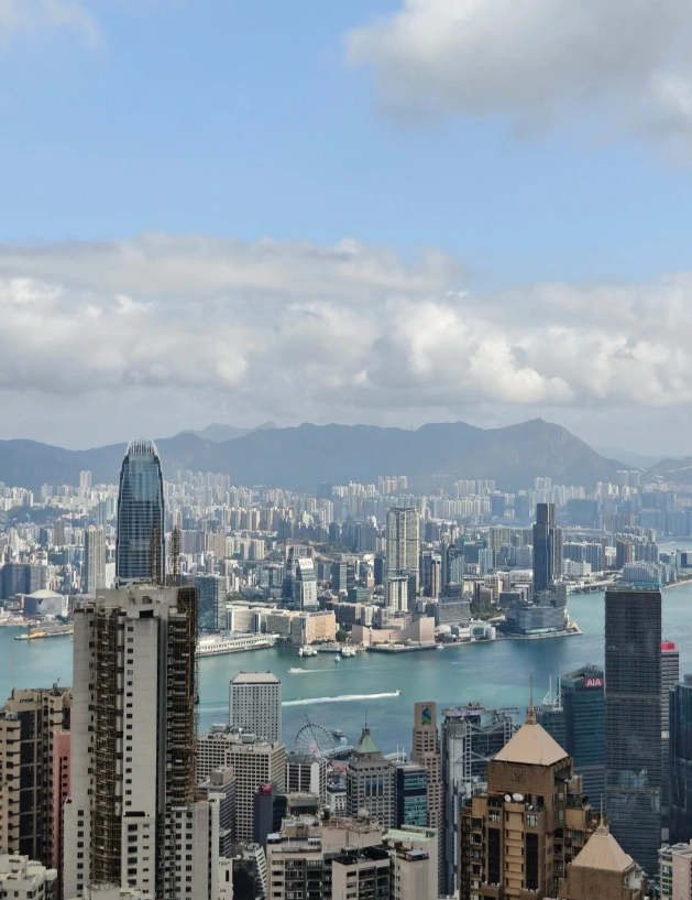 Victoria Peak hiking trails