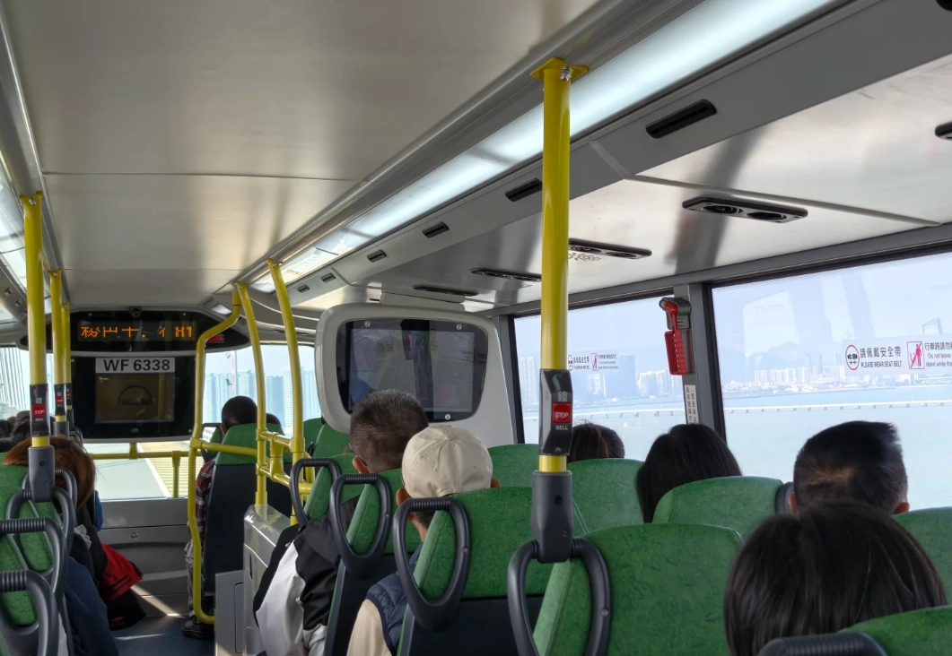 bridge bus from Hong Kong to Macau
