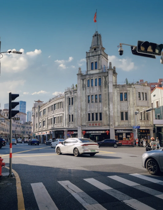 Zhongshan Road Pedestrian Street: Worth Visiting or Overrated?
