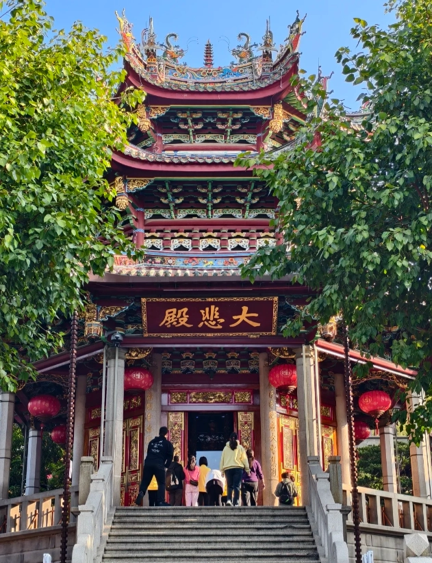 Nanputuo Temple hours