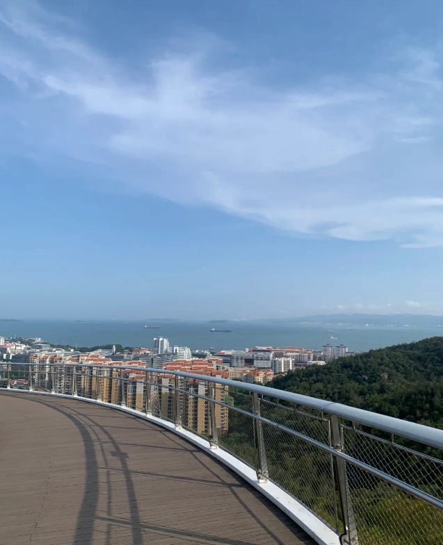 closest subway station to Xiamen Botanical Garden